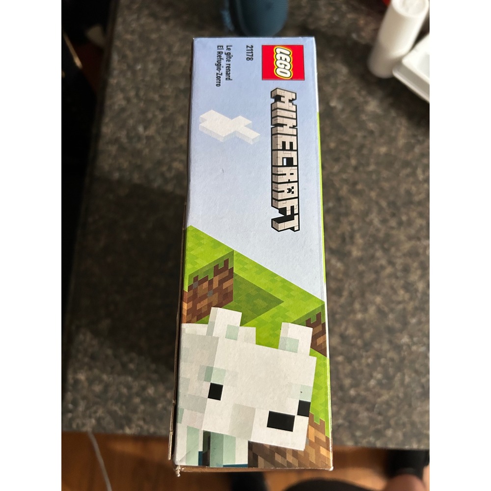 LEGO Minecraft The Fox Lodge 21178 Building Toy Set 193 Pieces New - Picture 4 of 4